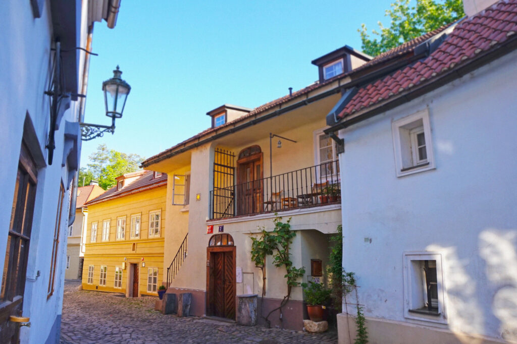 prague off the beaten track